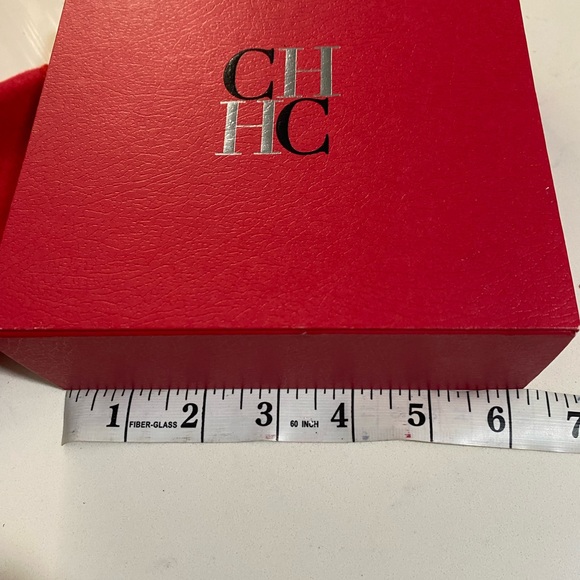 Carolina Herrera Empty Box - Picture 3 of 6